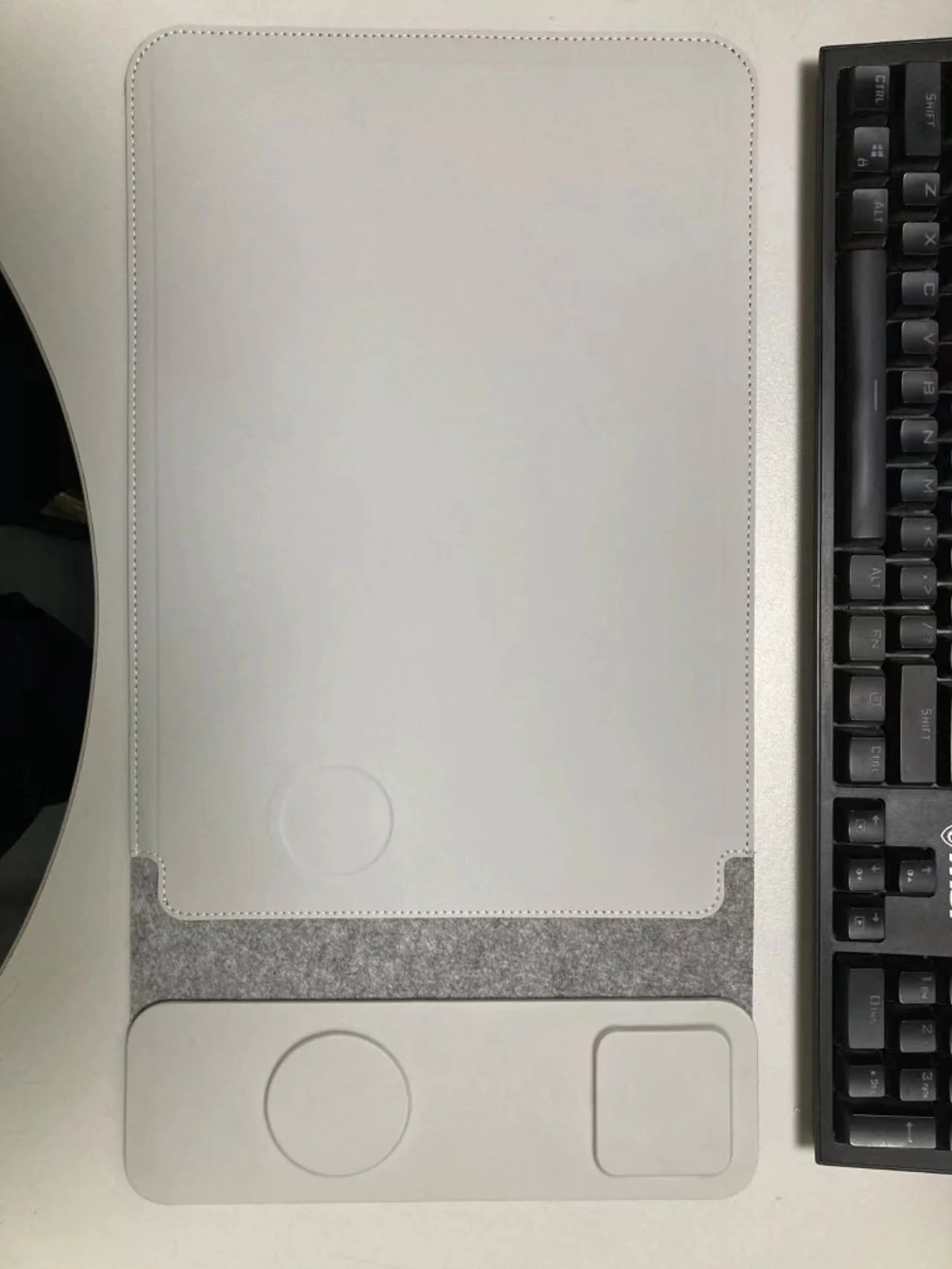 5in1 Wireless Charging Laptop Sleeve - Ramshackle Shack